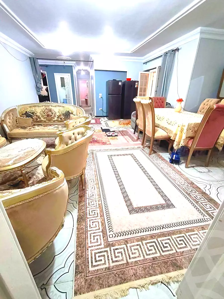 https://aqarmap.com.eg/ar/listing/7147704-for-sale-alexandria-el-asafra-l-sfr-bhry