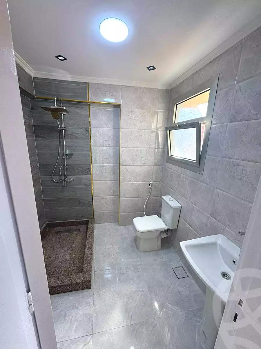 https://aqarmap.com.eg/en/listing/7147777-for-sale-alexandria-el-asafra-shr-45