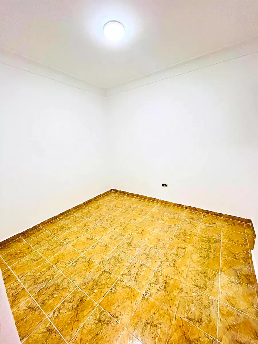 https://aqarmap.com.eg/ar/listing/7148122-for-sale-alexandria-al-agamy-shataa-el-nakheel