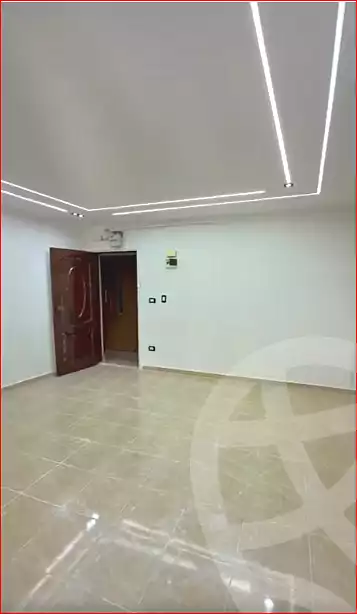 https://aqarmap.com.eg/ar/listing/7148189-for-sale-alexandria-miami-farook-abd-al-wahab-st