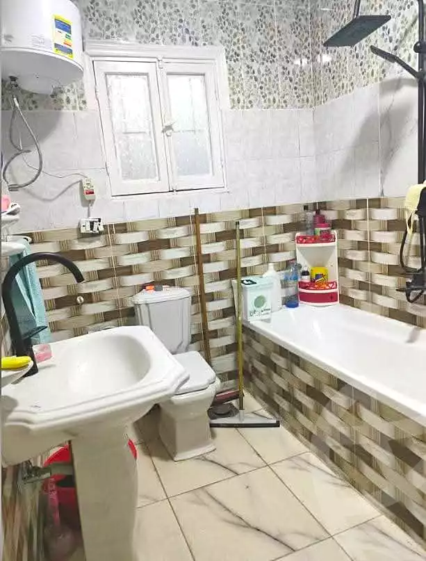 https://aqarmap.com.eg/ar/listing/7148311-for-sale-alexandria-al-agamy-faddah-st