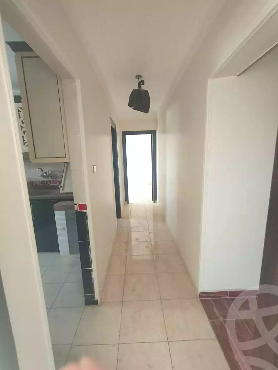 https://aqarmap.com.eg/en/listing/7148331-for-sale-alexandria-al-agamy-lbytsh-el-saleheen-mosque-st