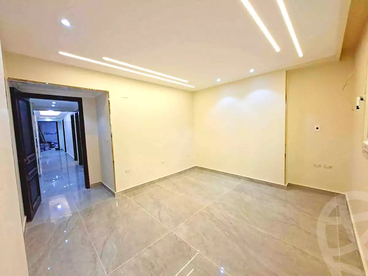 https://aqarmap.com.eg/en/listing/7148364-for-sale-cairo-helwan-helwan-el-sharkeya-ryad-pasha-st