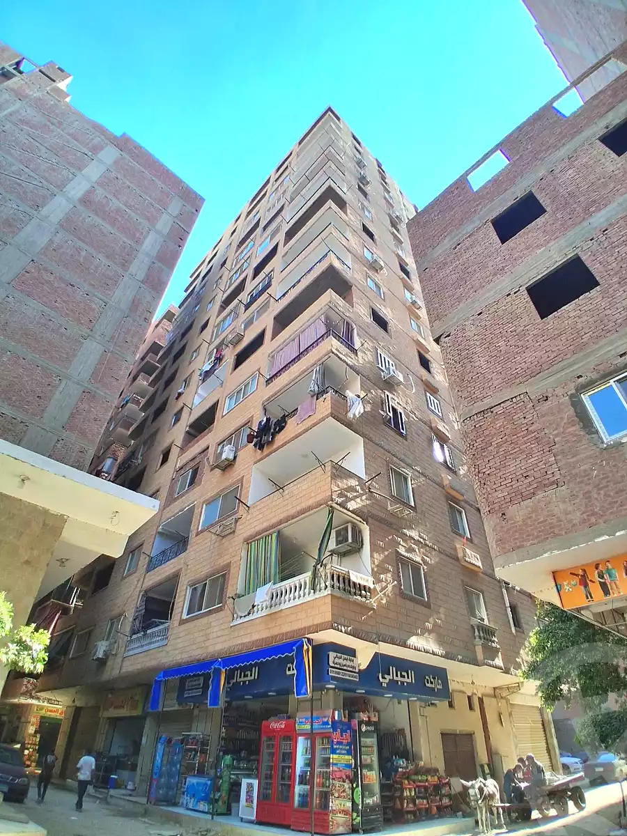 https://aqarmap.com.eg/en/listing/7148461-for-sale-cairo-helwan-kwrnysh-hlwn