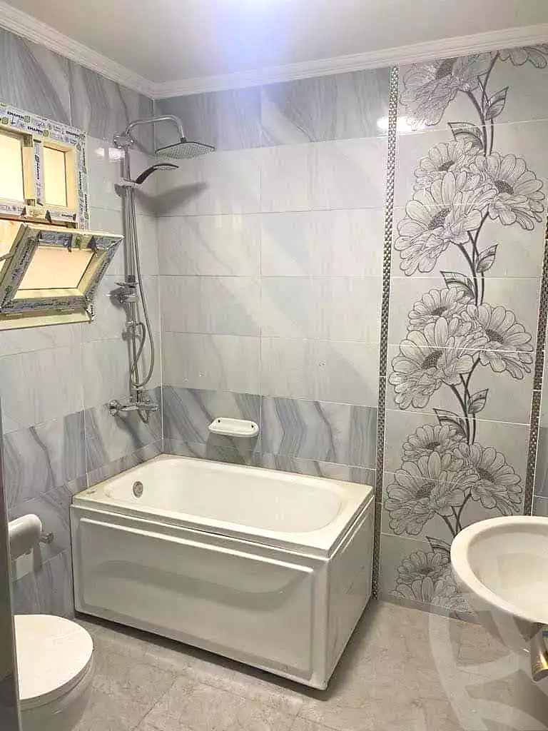 https://aqarmap.com.eg/en/listing/7148642-for-rent-cairo-helwan-helwan-el-sharkeya-gaafar-st