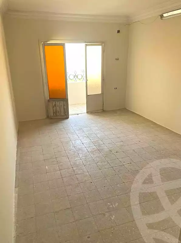 https://aqarmap.com.eg/en/listing/7148690-for-sale-cairo-15th-of-may-mjwr-12