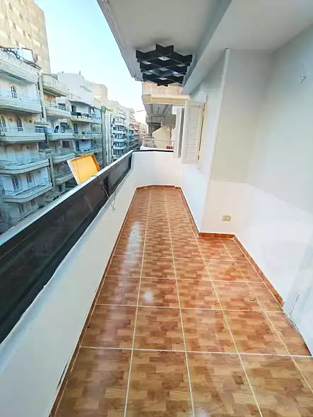 https://aqarmap.com.eg/ar/listing/7148899-for-sale-alexandria-al-agamy-shataa-el-nakheel