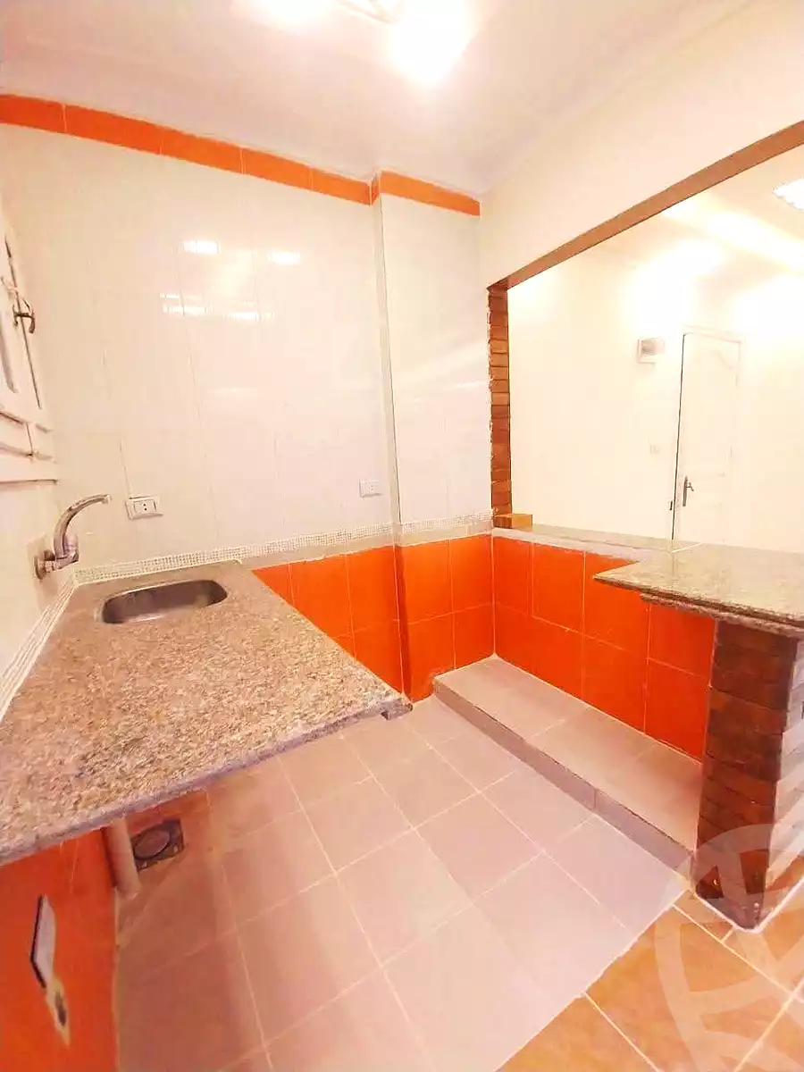 https://aqarmap.com.eg/ar/listing/7149224-for-sale-alexandria-al-agamy-shataa-el-nakheel