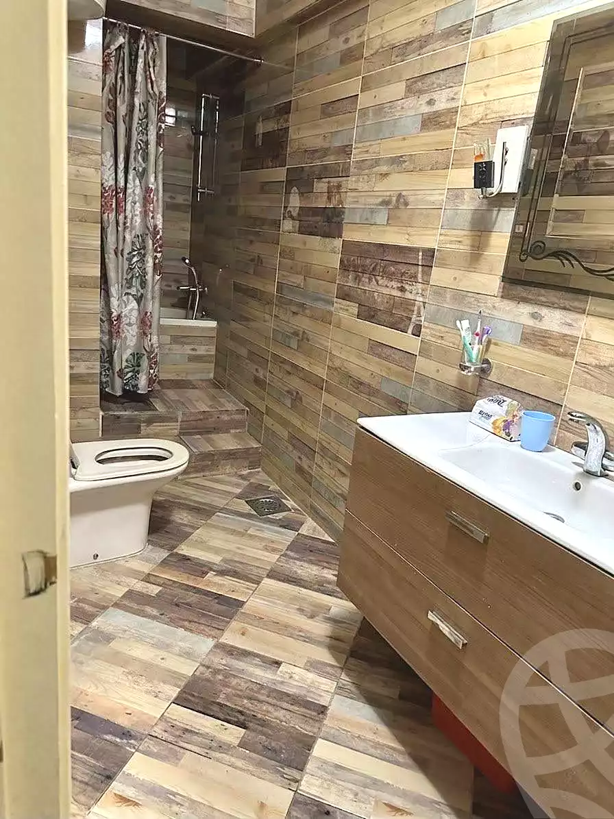 https://aqarmap.com.eg/ar/listing/7149781-for-sale-alexandria-sydy-bshr-sydy-bshr-bhry-shr-mhmwd-l-yswy