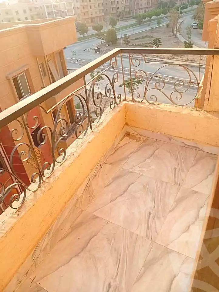 https://aqarmap.com.eg/ar/listing/7149941-for-sale-cairo-al-oubour-el-hay-el-taseaa-taha-hussein-st