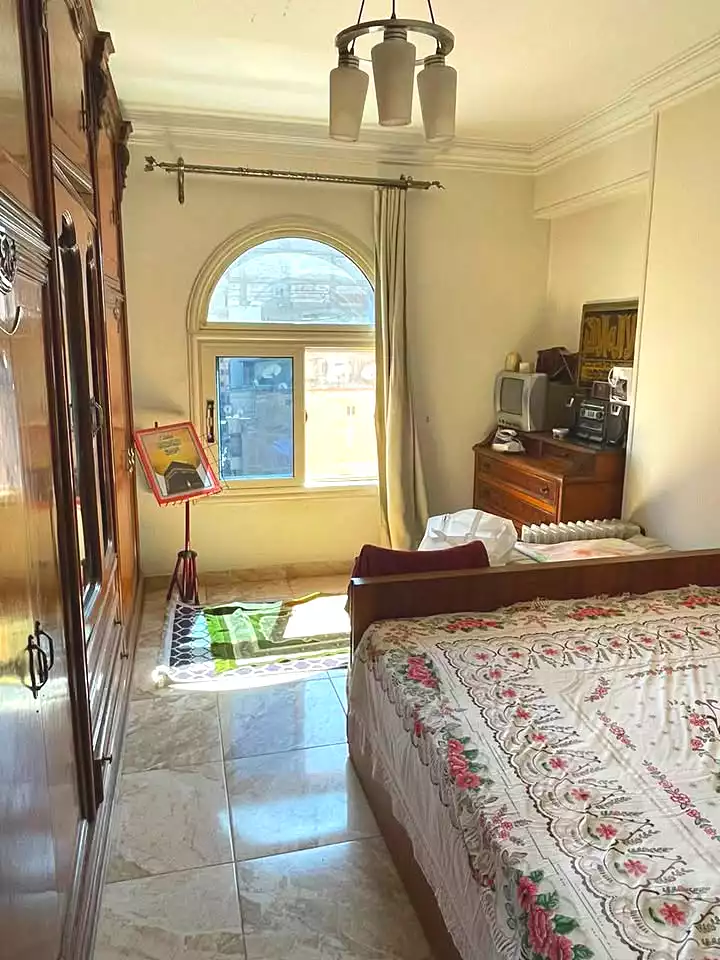https://aqarmap.com.eg/en/listing/7150111-for-sale-alexandria-moharram-bey-el-maamoun-st