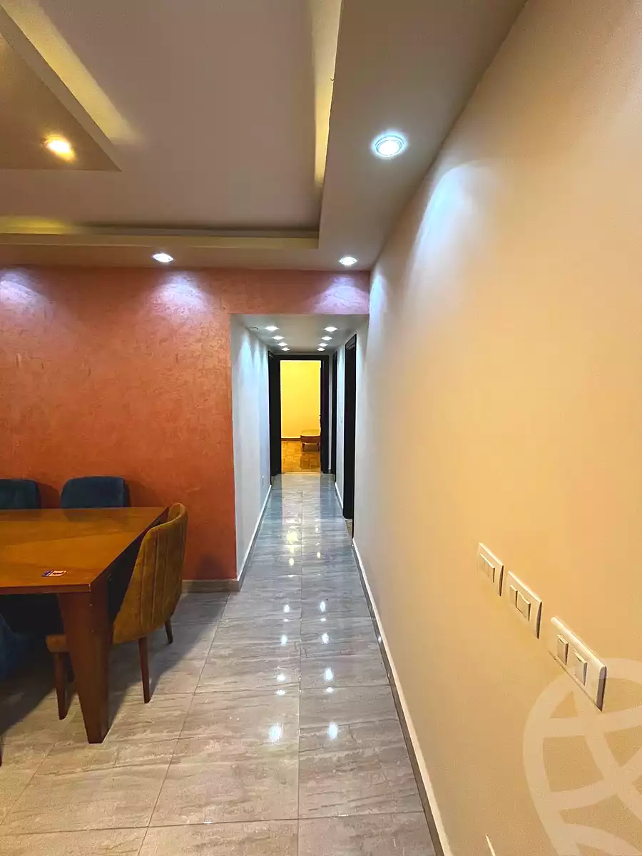 https://aqarmap.com.eg/ar/listing/7150532-for-rent-cairo-el-sheikh-zayed-city-compounds-jn-1