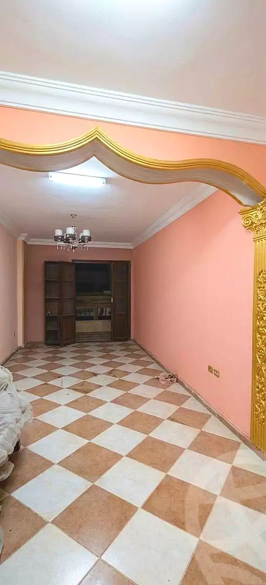 https://aqarmap.com.eg/en/listing/7150747-for-sale-cairo-helwan-helwan-el-sharkeya-mostafa-safwat-st