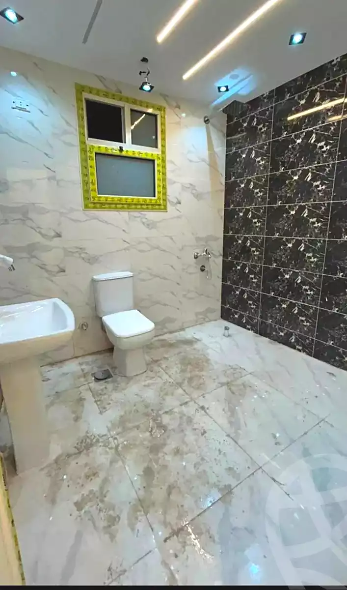 https://aqarmap.com.eg/ar/listing/7150794-for-sale-cairo-nozha-2-el-khamseen-st