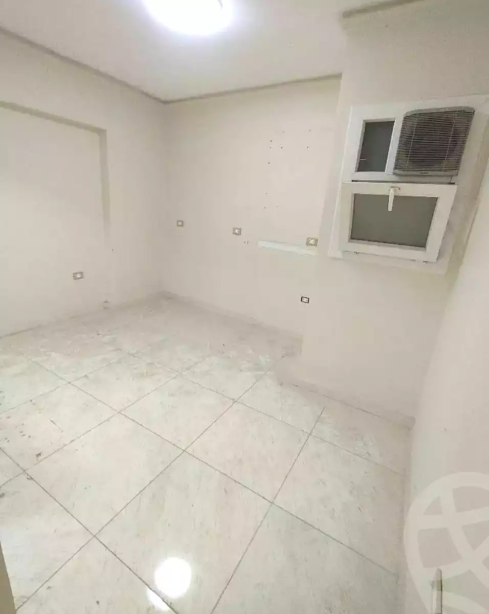 https://aqarmap.com.eg/ar/listing/7150798-for-sale-alexandria-el-asafra-l-sfr-bhry