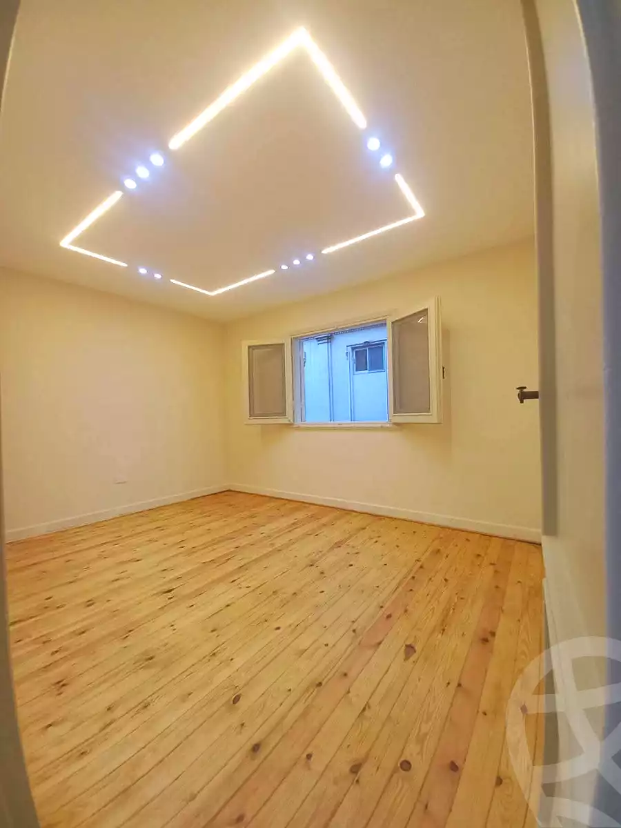 https://aqarmap.com.eg/ar/listing/7151091-for-sale-alexandria-miami-ibn-moeslh-al-arman-st