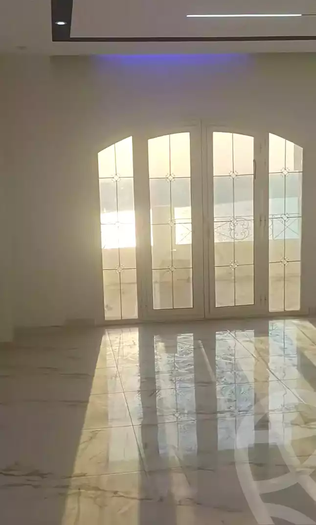 https://aqarmap.com.eg/en/listing/7151260-for-sale-cairo-helwan-hadayek-helwan-nile-corniche-st