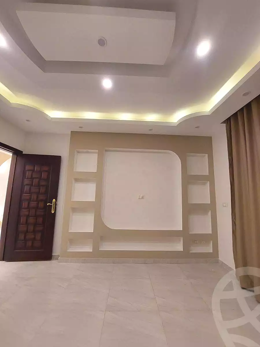 https://aqarmap.com.eg/en/listing/7151308-for-sale-cairo-helwan-helwan-el-sharkeya-saleh-sobhy-st