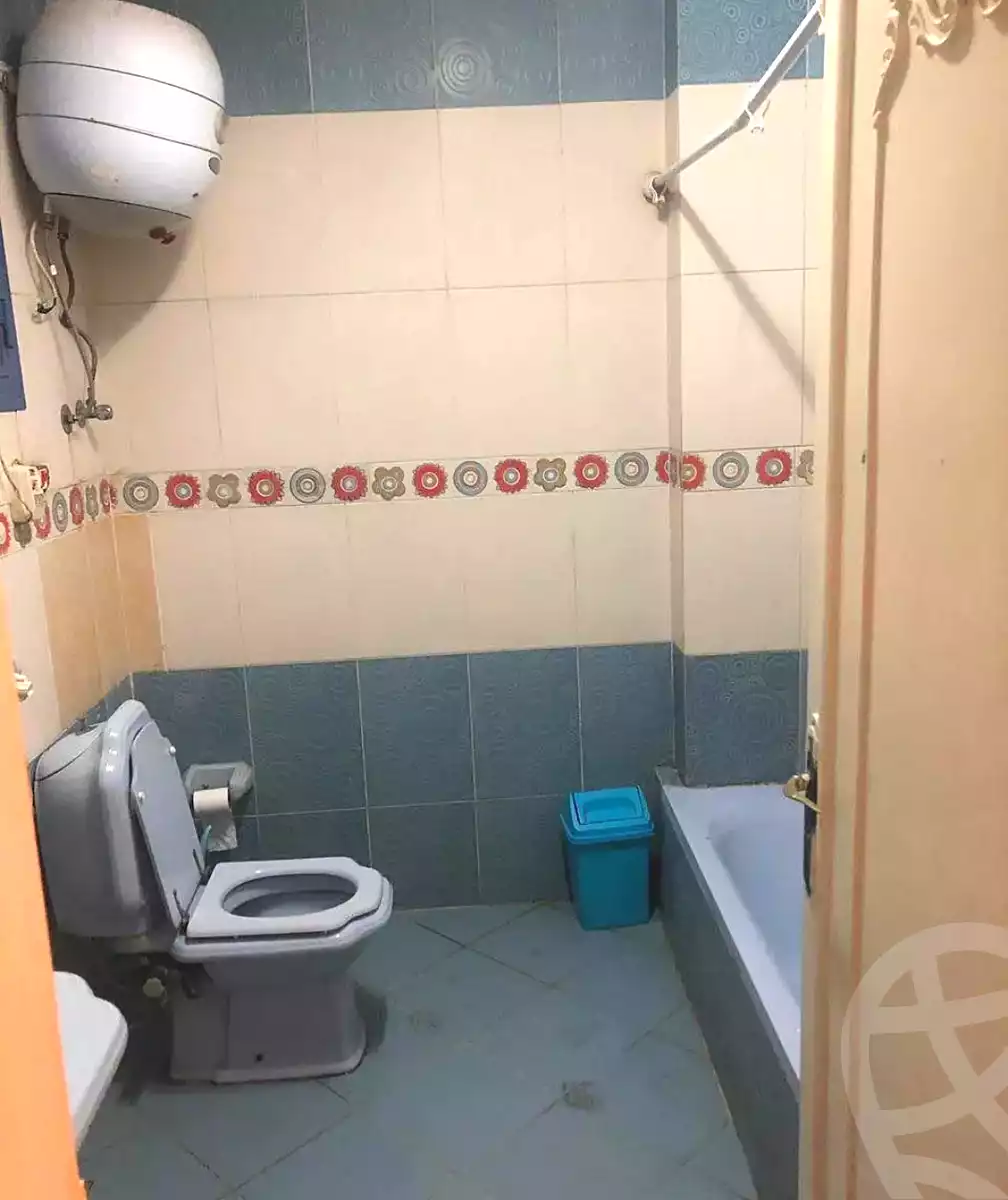 https://aqarmap.com.eg/ar/listing/7151401-for-sale-alexandria-miami
