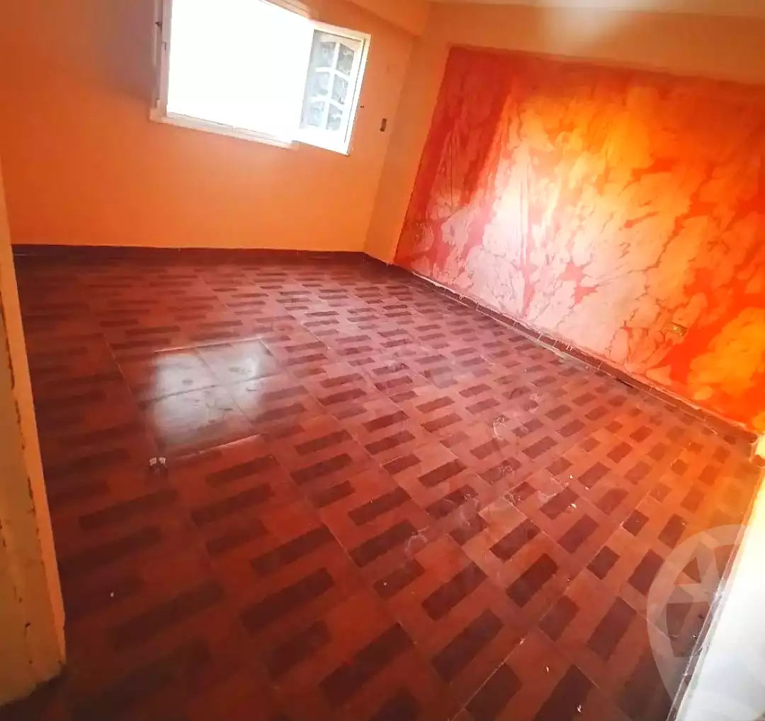 https://aqarmap.com.eg/ar/listing/7151445-for-sale-alexandria-al-agamy-el-hanouvel-al-asdakaa-st