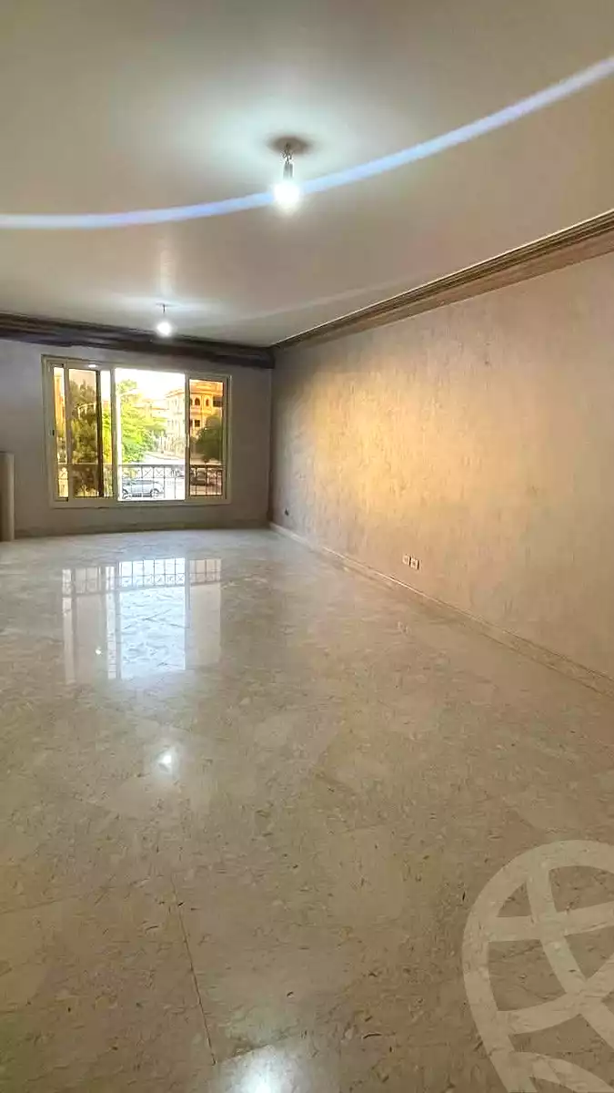https://aqarmap.com.eg/ar/listing/7151447-for-sale-cairo-new-cairo-ganob-el-akadamiya-south-academy-b-taha-hussein-st