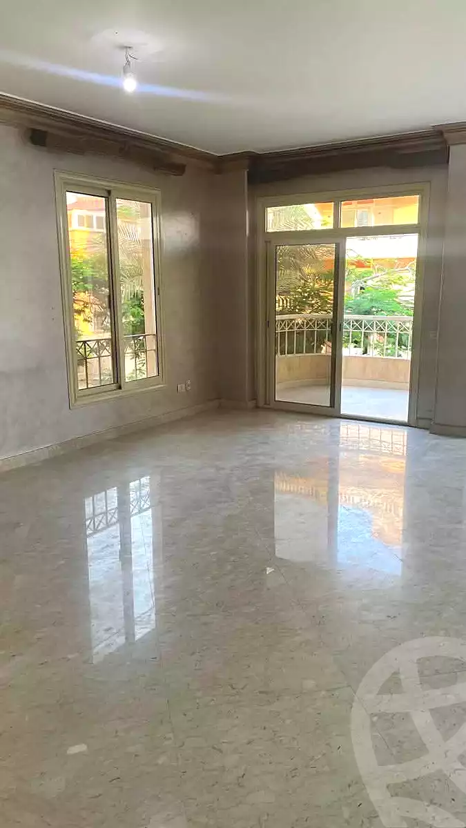 https://aqarmap.com.eg/ar/listing/7151447-for-sale-cairo-new-cairo-ganob-el-akadamiya-south-academy-b-taha-hussein-st