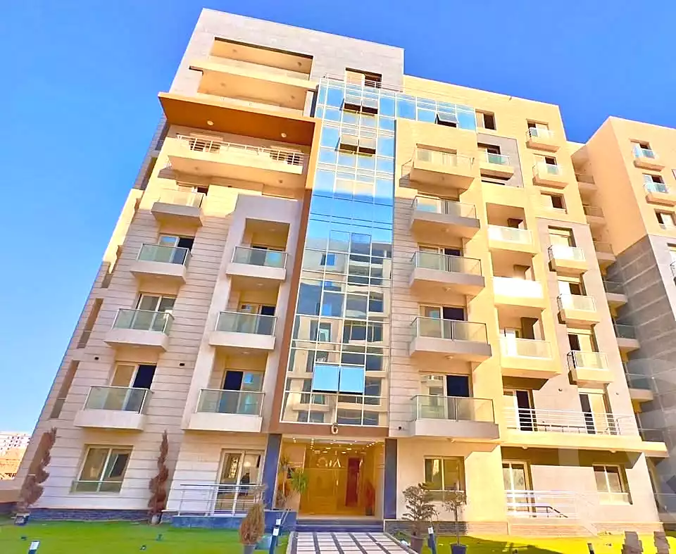 https://aqarmap.com.eg/en/listing/7151870-for-sale-cairo-new-administrative-capital-r7-oia