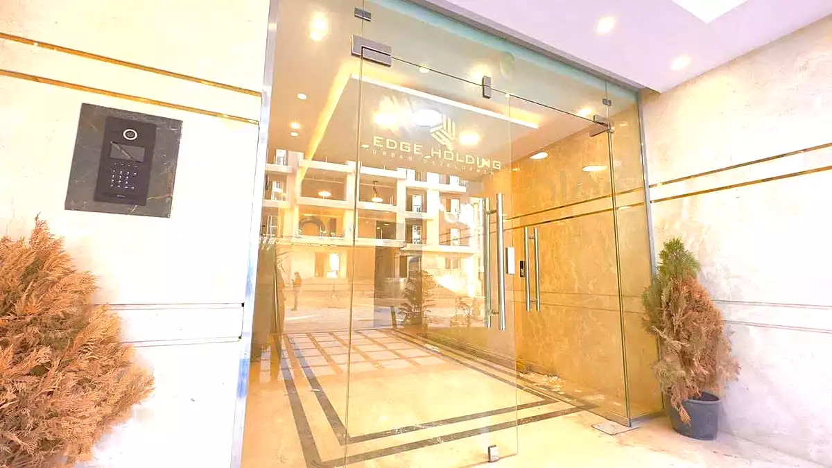 https://aqarmap.com.eg/en/listing/7151887-for-sale-cairo-new-administrative-capital-r7-oia