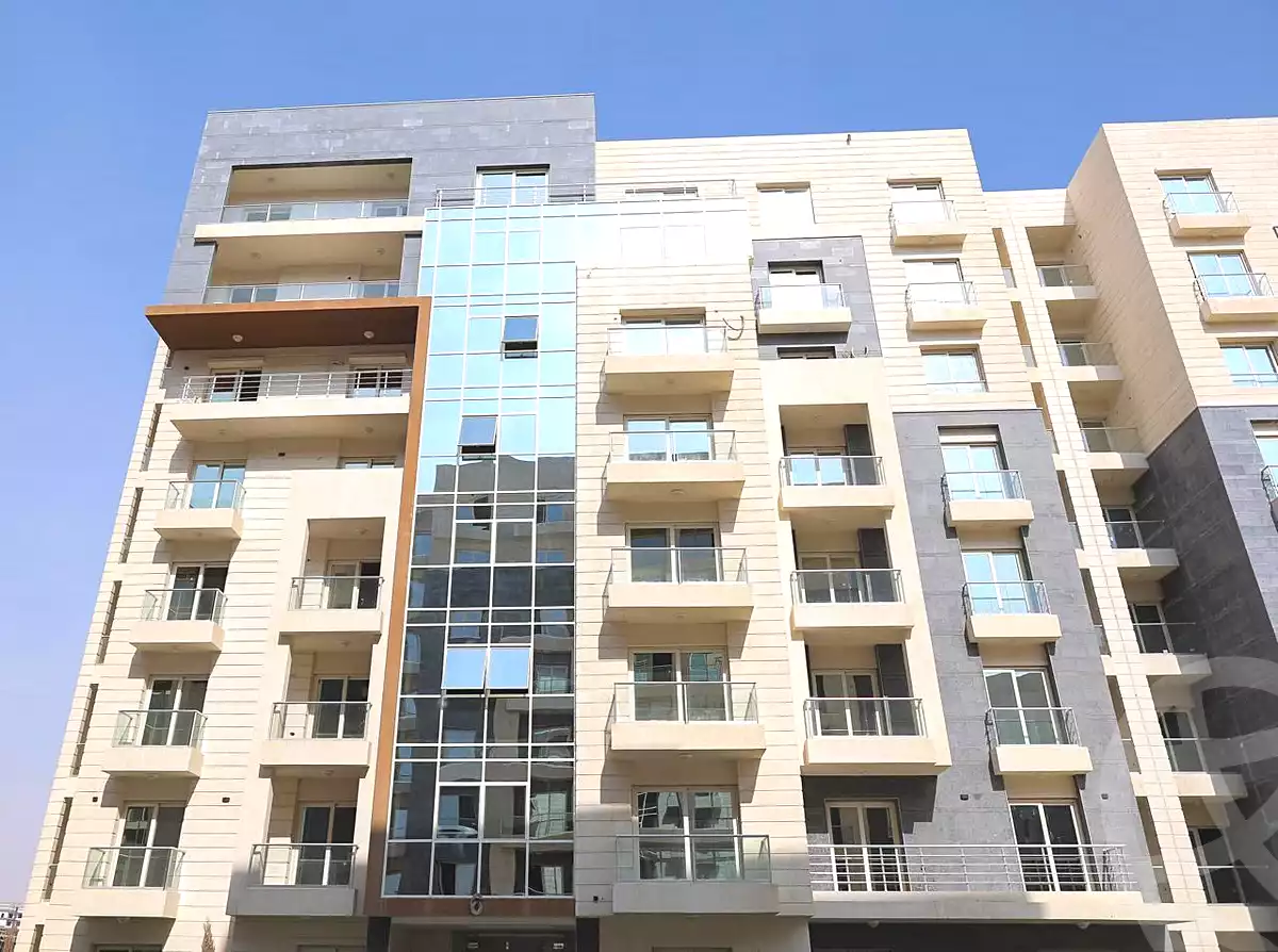 https://aqarmap.com.eg/en/listing/7151887-for-sale-cairo-new-administrative-capital-r7-oia