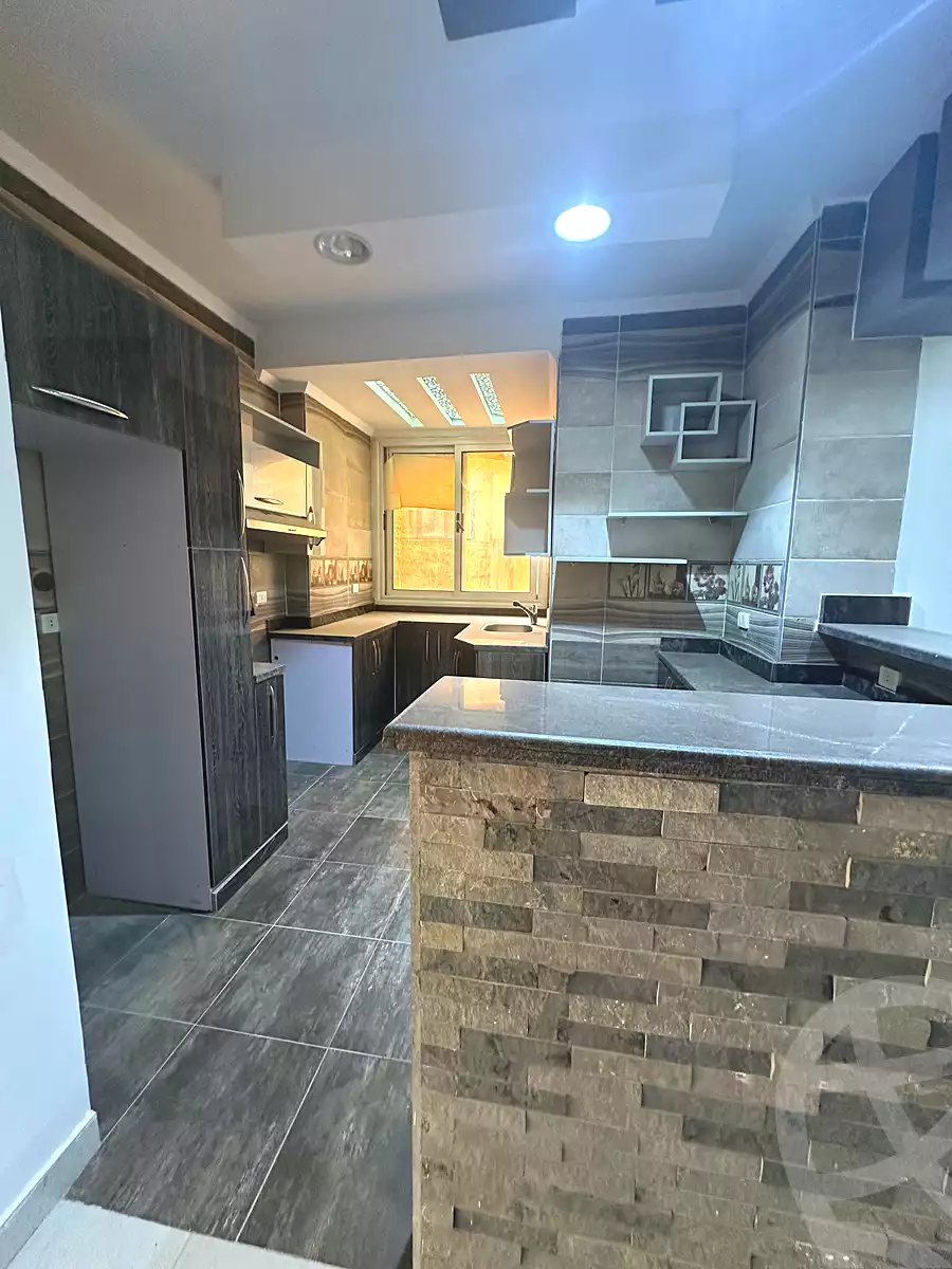 https://aqarmap.com.eg/ar/listing/7151942-for-rent-cairo-new-cairo-south-investors-el-nasr-st