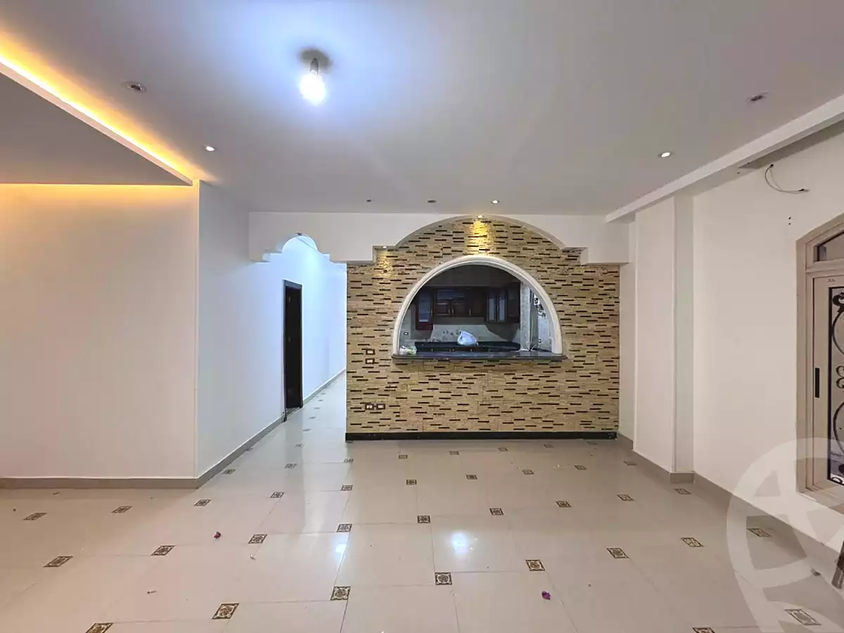 https://aqarmap.com.eg/ar/listing/7152017-for-rent-cairo-new-cairo-ganob-el-akadamiya-south-academy-h-mosaab-ibn-omair-st
