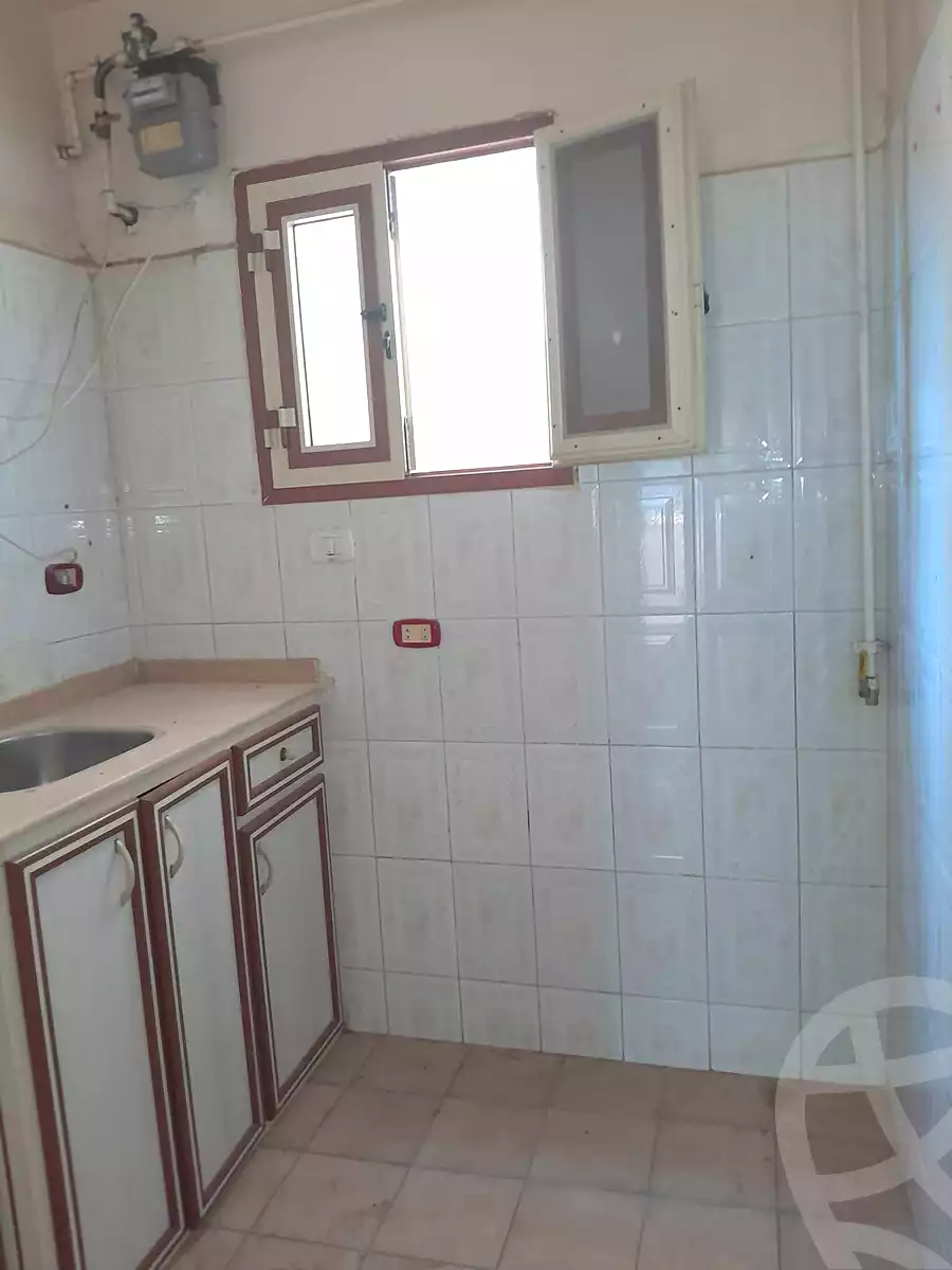 https://aqarmap.com.eg/ar/listing/7152025-for-sale-alexandria-al-agamy-el-hanouvel-el-salam-st