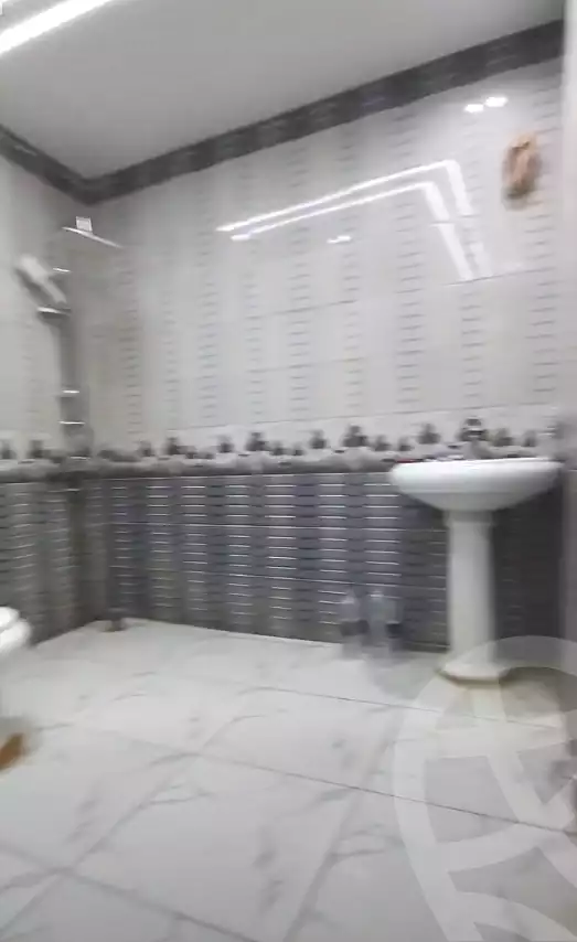 https://aqarmap.com.eg/ar/listing/7152030-for-rent-cairo-elnozha-Streettt-27