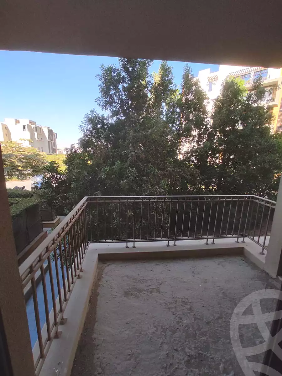 https://aqarmap.com.eg/ar/listing/7152100-for-sale-cairo-new-cairo-compounds-eastown-eastown-parks