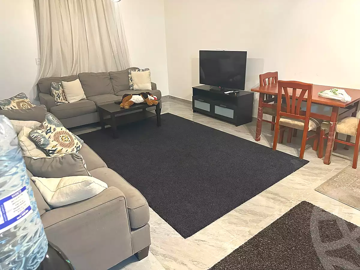 https://aqarmap.com.eg/ar/listing/7152106-for-rent-cairo-6th-of-october-compounds-mashareq