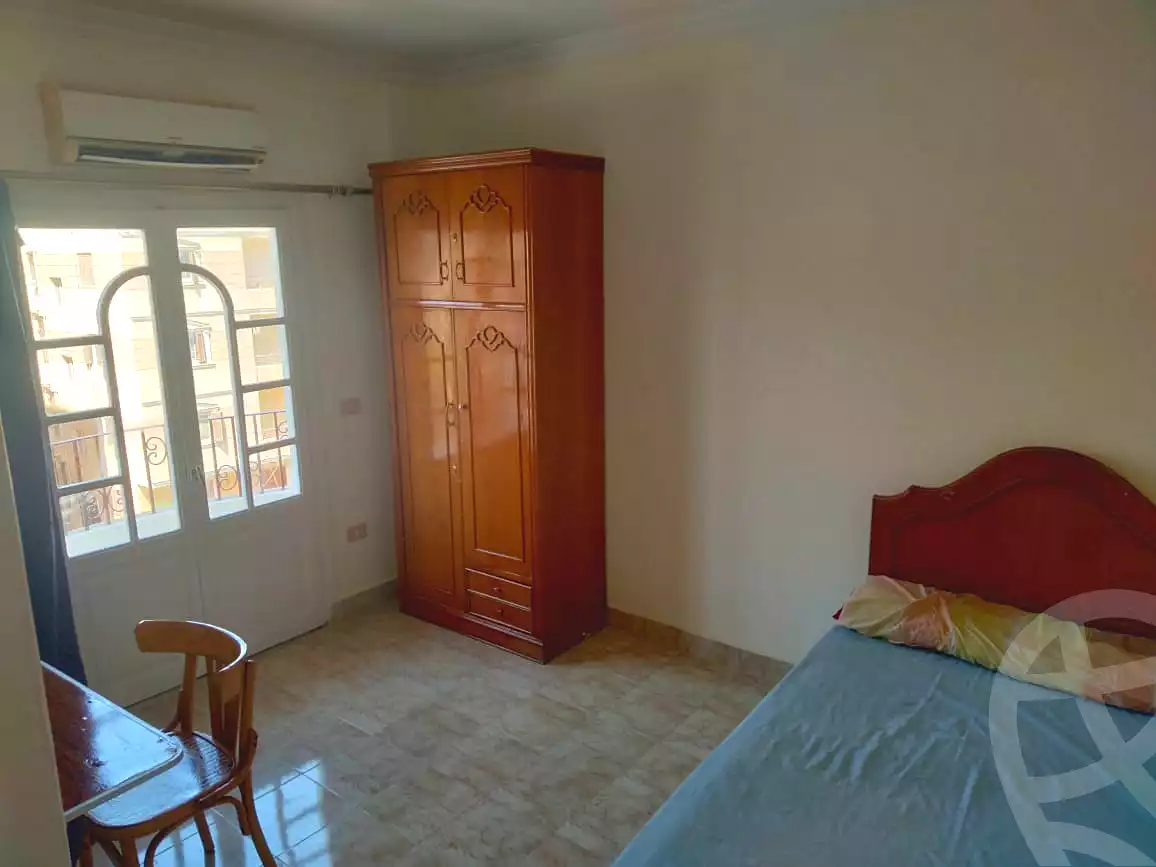 https://aqarmap.com.eg/ar/listing/7152111-for-rent-cairo-6th-of-october-el-ahyaa-neighborhood-1st-al-maahad