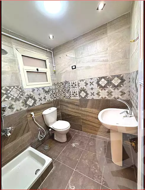 https://aqarmap.com.eg/en/listing/7152136-for-sale-alexandria-miami-el-gaish-rd-st