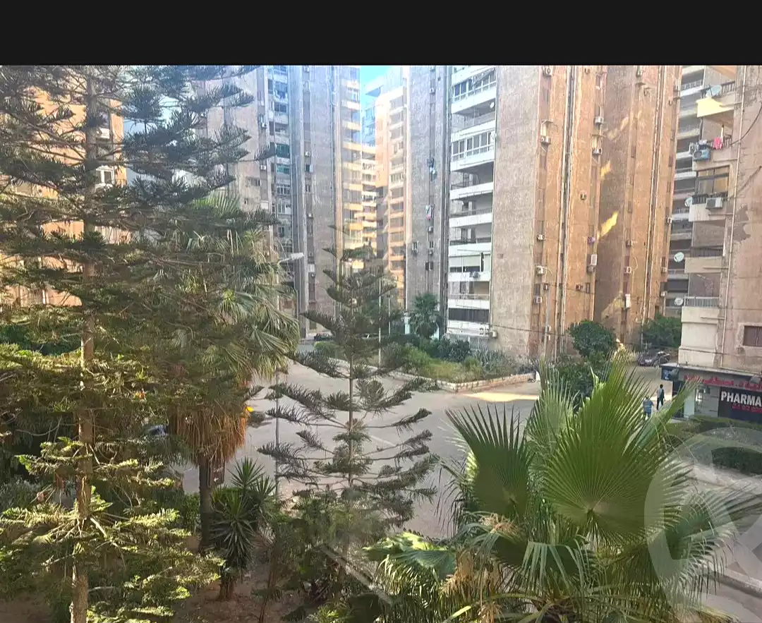 https://aqarmap.com.eg/ar/listing/7152140-for-rent-alexandria-moharram-bey