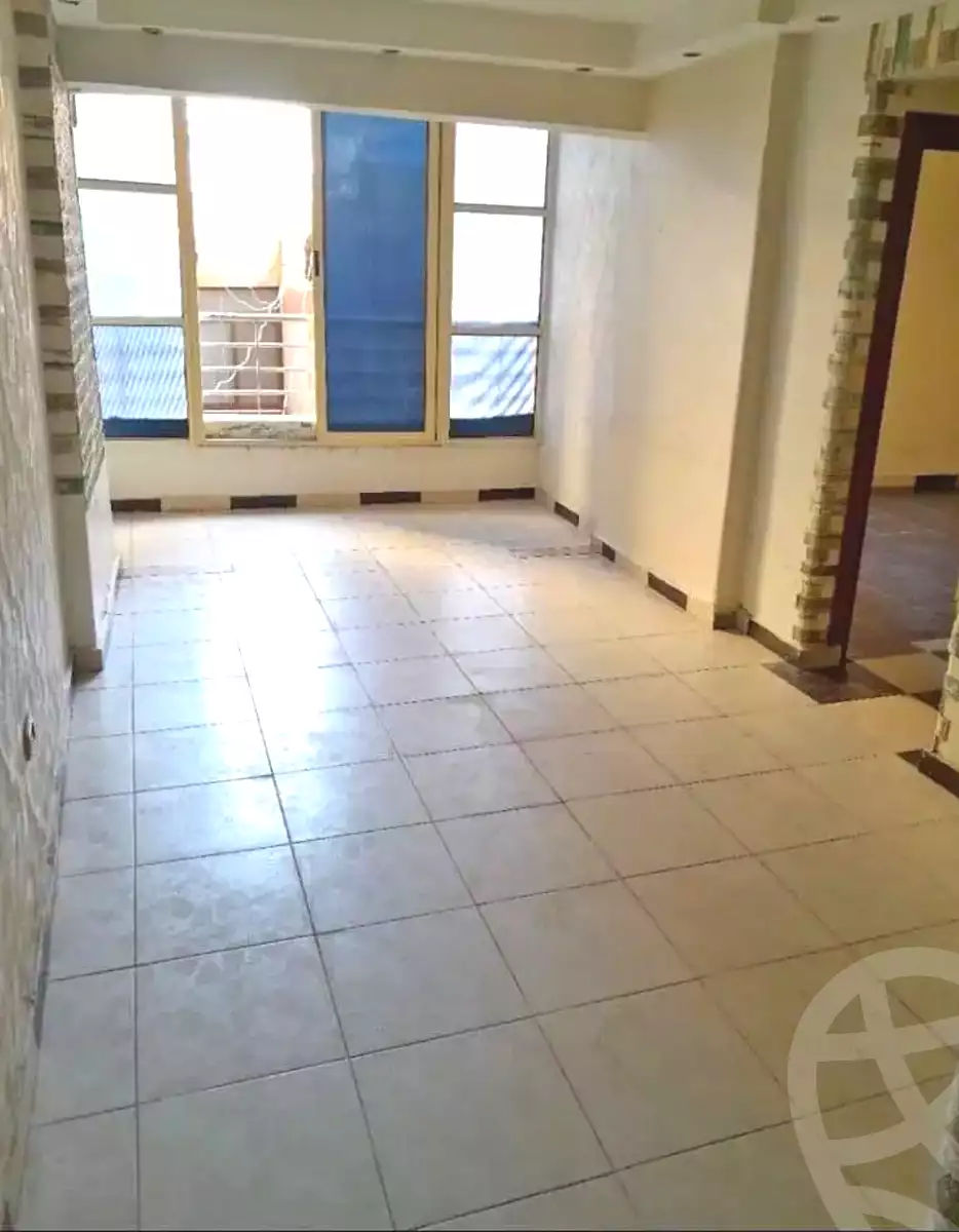 https://aqarmap.com.eg/ar/listing/7152147-for-rent-alexandria-sydy-bshr-sydy-bshr-bhry-abo-rdees-st