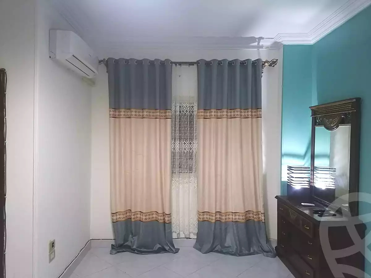 https://aqarmap.com.eg/ar/listing/7152298-for-rent-cairo-el-sheikh-zayed-city-el-hay-elthamen-lhy-lthmn