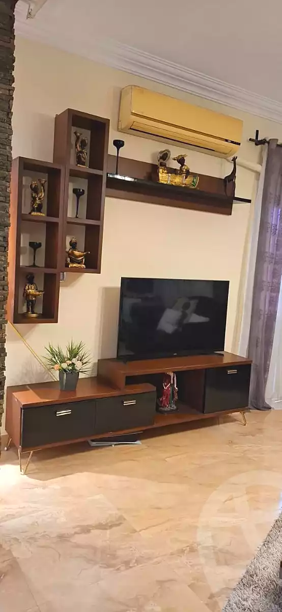 https://aqarmap.com.eg/ar/listing/7152371-for-sale-cairo-shoubra-el-sahel-taher-al-gazairi-st