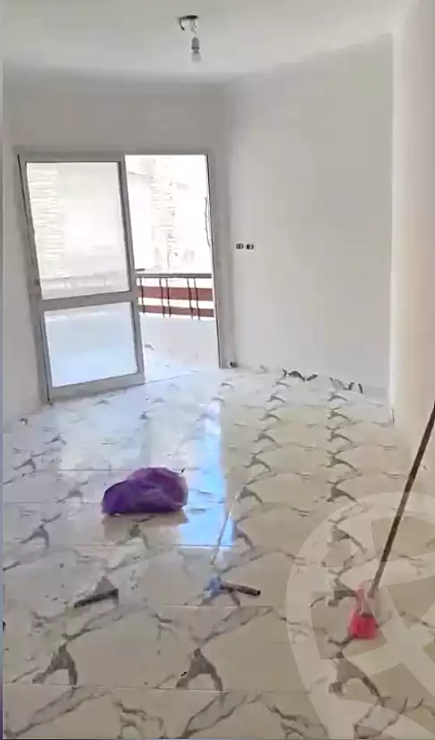 https://aqarmap.com.eg/en/listing/7152461-for-sale-alexandria-al-agamy-el-hanouvel