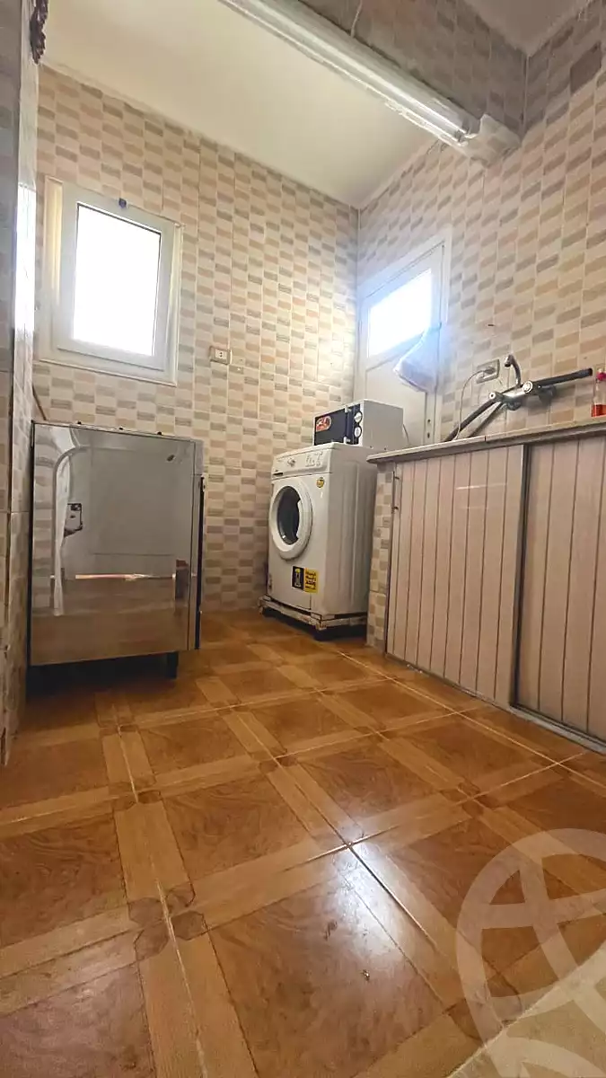 https://aqarmap.com.eg/ar/listing/7152478-for-sale-cairo-el-sheikh-zayed-city-el-hay-elawel-street-10