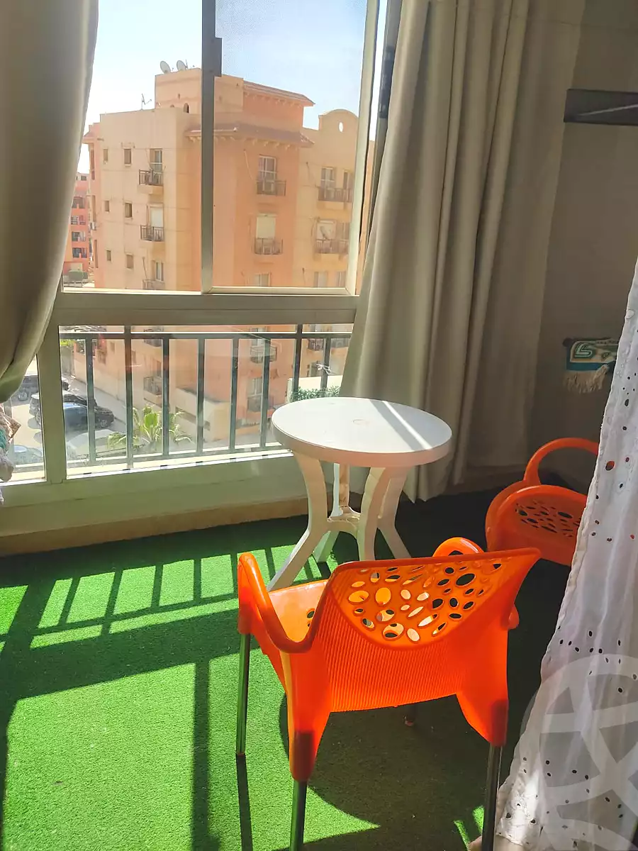 https://aqarmap.com.eg/ar/listing/7152459-for-rent-cairo-6th-of-october-compounds-dream-land-flower-resort