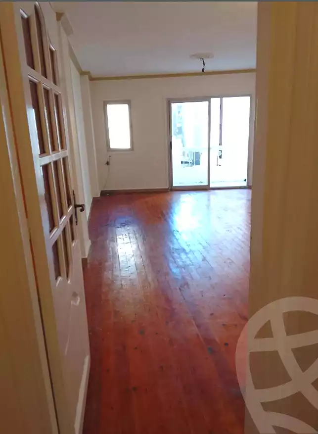 https://aqarmap.com.eg/en/listing/7152611-for-rent-alexandria-ganaklis