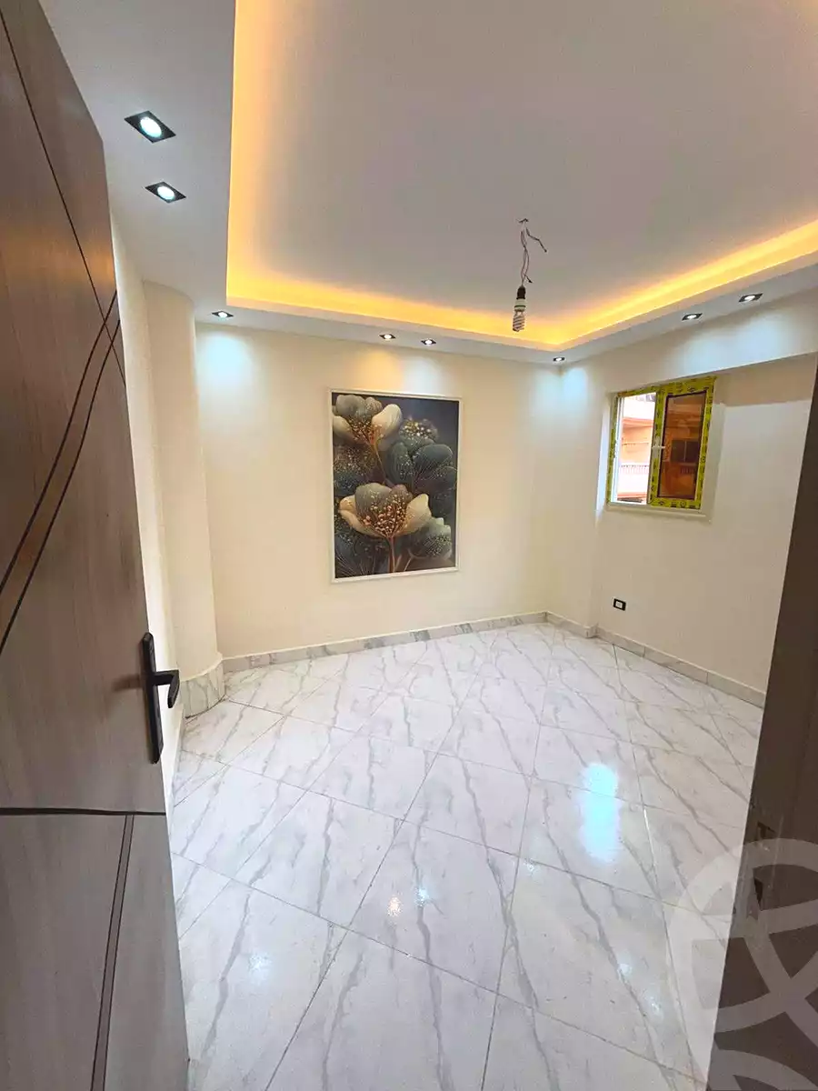 https://aqarmap.com.eg/ar/listing/7152627-for-sale-alexandria-sydy-bshr-sydy-bshr-bhry-mohamed-el-srafi-st.