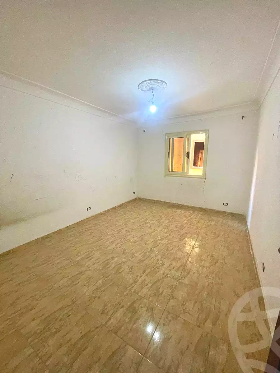 https://aqarmap.com.eg/en/listing/7152704-for-sale-alexandria-al-agamy-lbytsh-shahr-al-assal-st