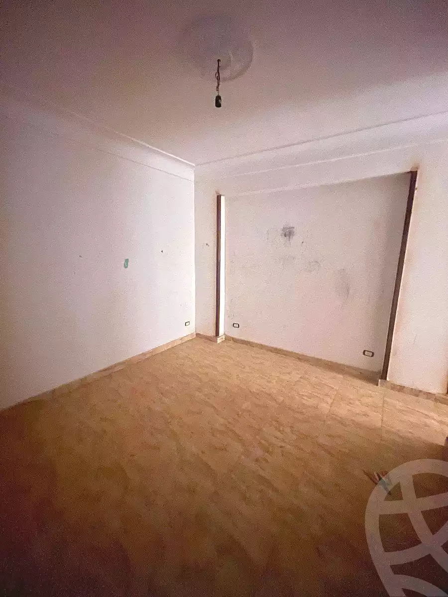 https://aqarmap.com.eg/en/listing/7152704-for-sale-alexandria-al-agamy-lbytsh-shahr-al-assal-st