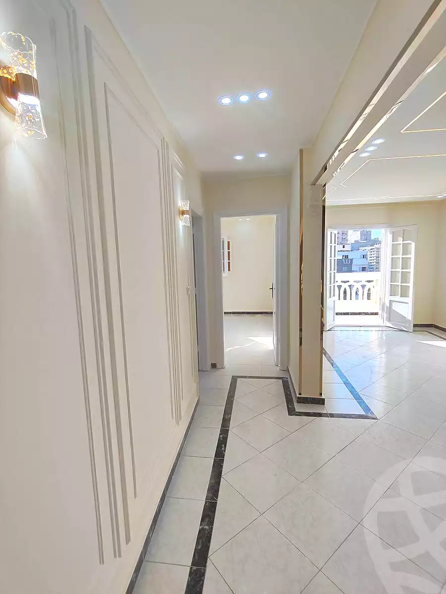 https://aqarmap.com.eg/ar/listing/7152824-for-sale-alexandria-sydy-bshr-sydy-bshr-bhry-gamal-abd-el-nasir-st