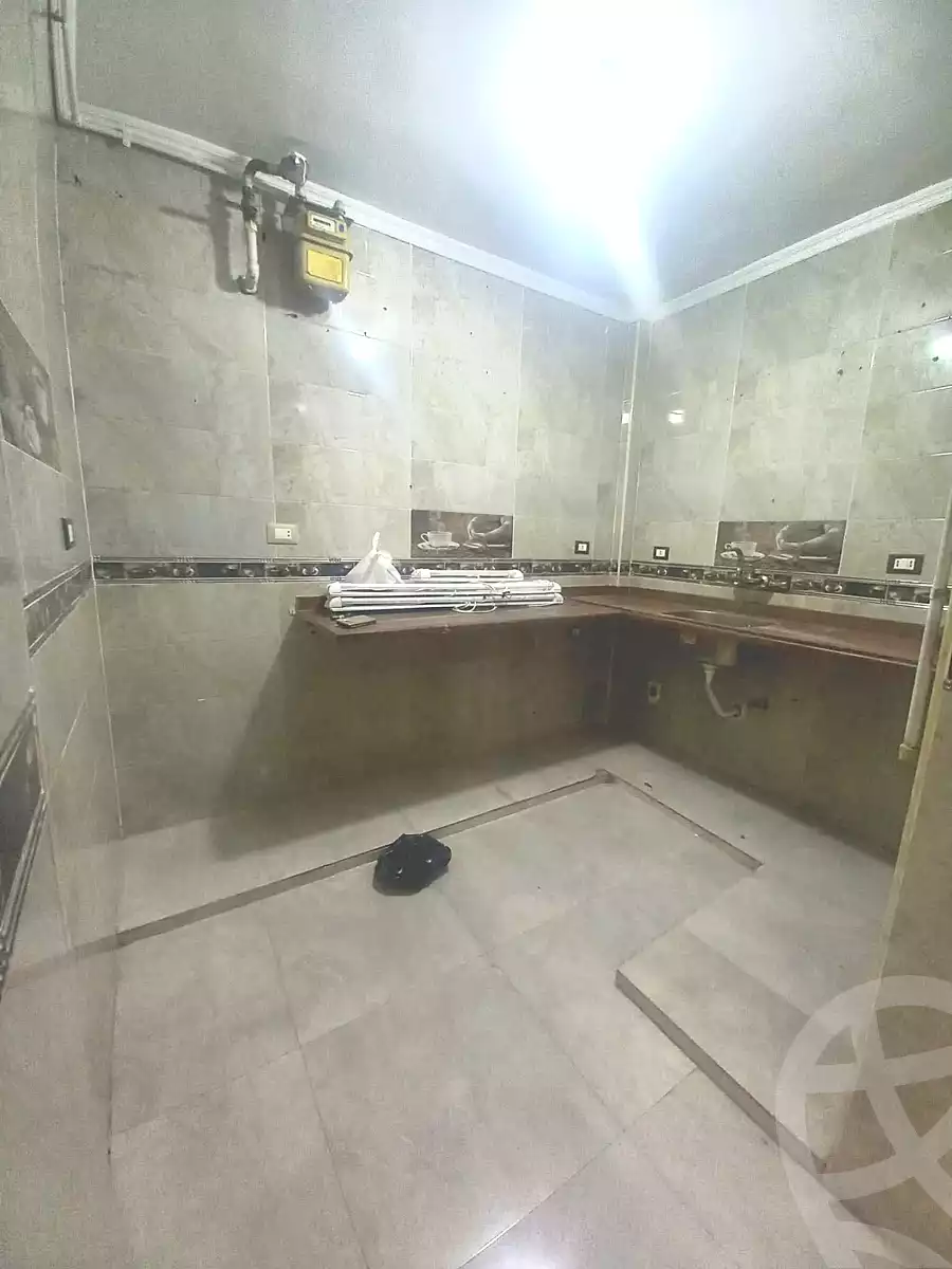 https://aqarmap.com.eg/ar/listing/7152950-for-sale-alexandria-sydy-bshr-sydy-bshr-bhry